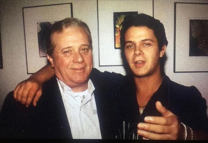 Alejandro Sanz con su padre