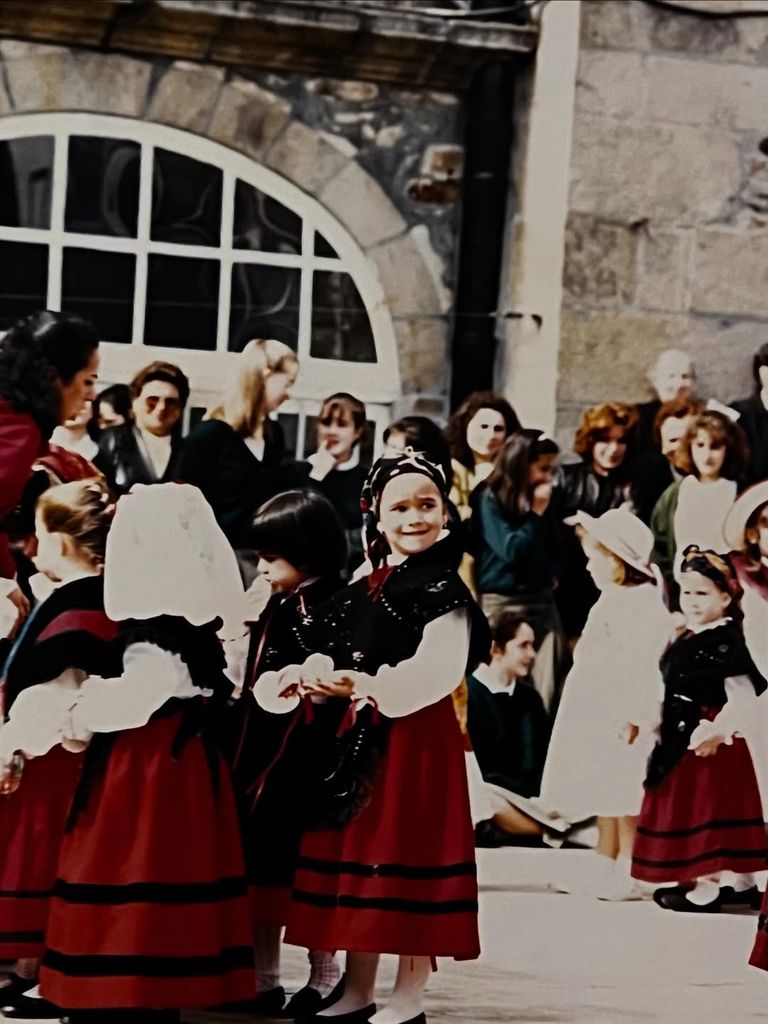 Patricia aprendiendo a bailar