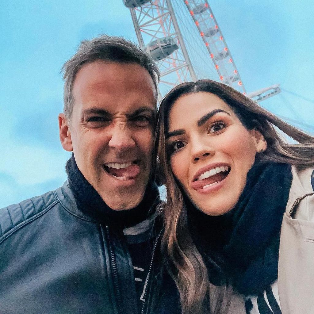 Carlos Ponce y Karina Banda