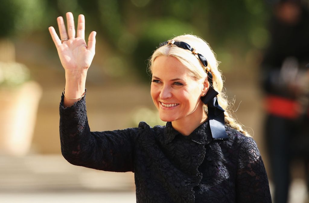 20 de octubre de 2012: Mette-Marit de Noreuga en la boda de Guillermo y Stephanie de Luxemburgo