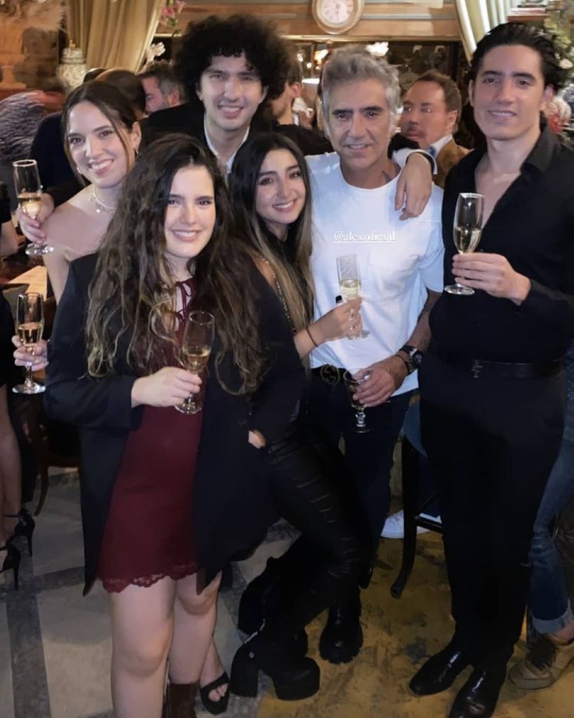 Para Alejandro Fernández sus hijos son su mayor tesoro.