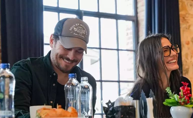 ‘Eşref Rüya’, la serie de la que todo el mundo habla y une a dos ...