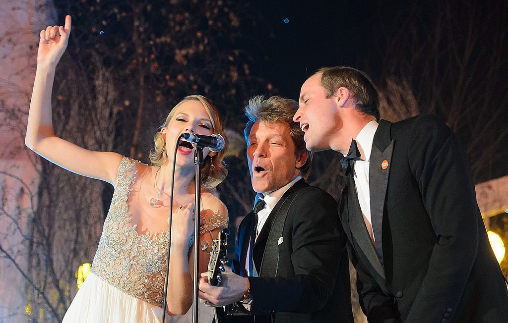 El príncipe Guillermo compartió escenario con Taylor Swift y Jon Bon Jovi 