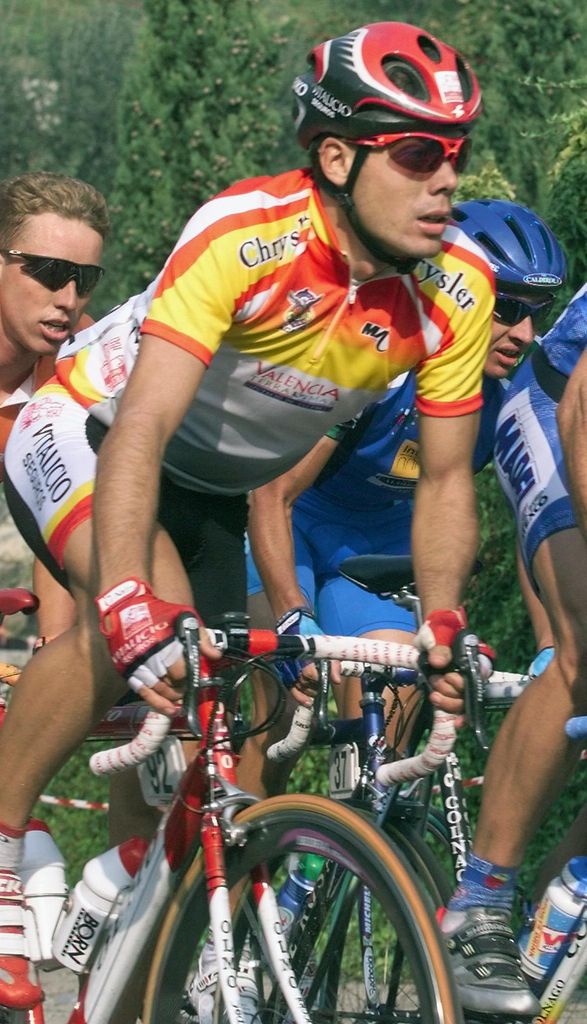 El exciclista, en una competición de 1999