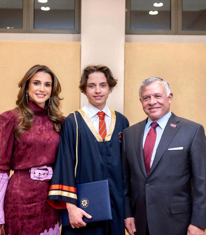 Abdalá y Rania de Jordania en la graduación de su hijo menor