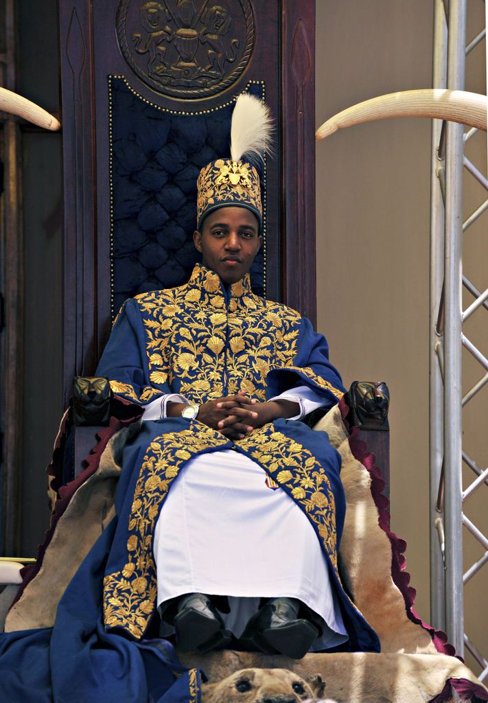 Muere King Oyo Nyimba Kabamba Iguru Rukidi IV, el monarca más joven del mundo