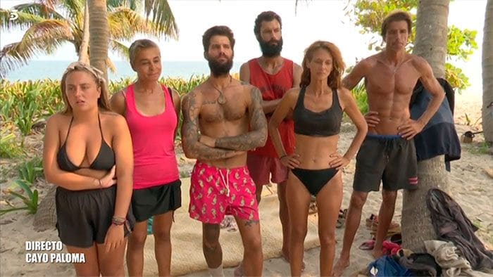 Rocío Flores, Ana María Aldón, Albert Barranco, Jorge Pérez, Elena Rodríguez y Hugo Sierra en Supervivientes