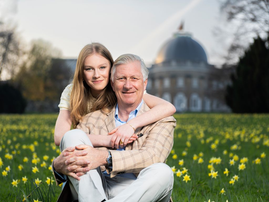 El rey Felipe de Bélgica con su hija pequeña, la princesa Eléonore con motivo de sus cumpleaños 