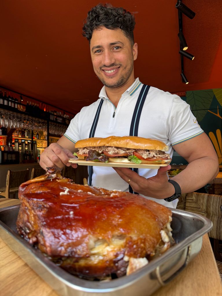 Yalexis González Blanco ha traído el bocata cubano a Madrid.