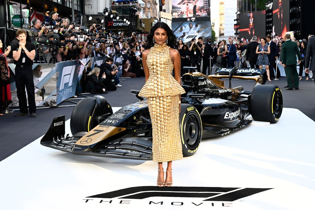 Los seguidores tenían muchas ganas de ver a Simone Ashley mano a mano con grandes estrellas como Brad Pitt o Javier Bardem en 'F1'