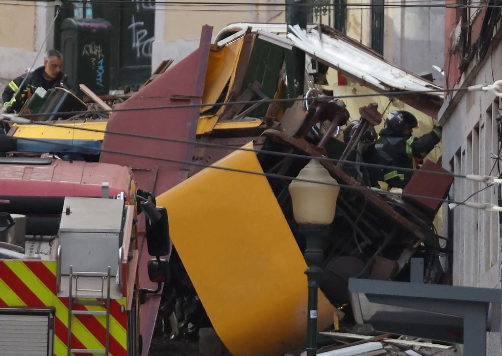 Accidente del funicular de Gloria en Lisboa