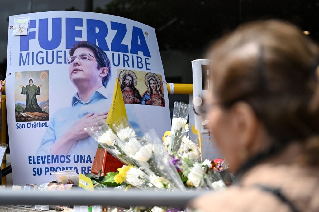Simpatizantes de Miguel Uribe turbay tenían la esperanza de que se salvara 