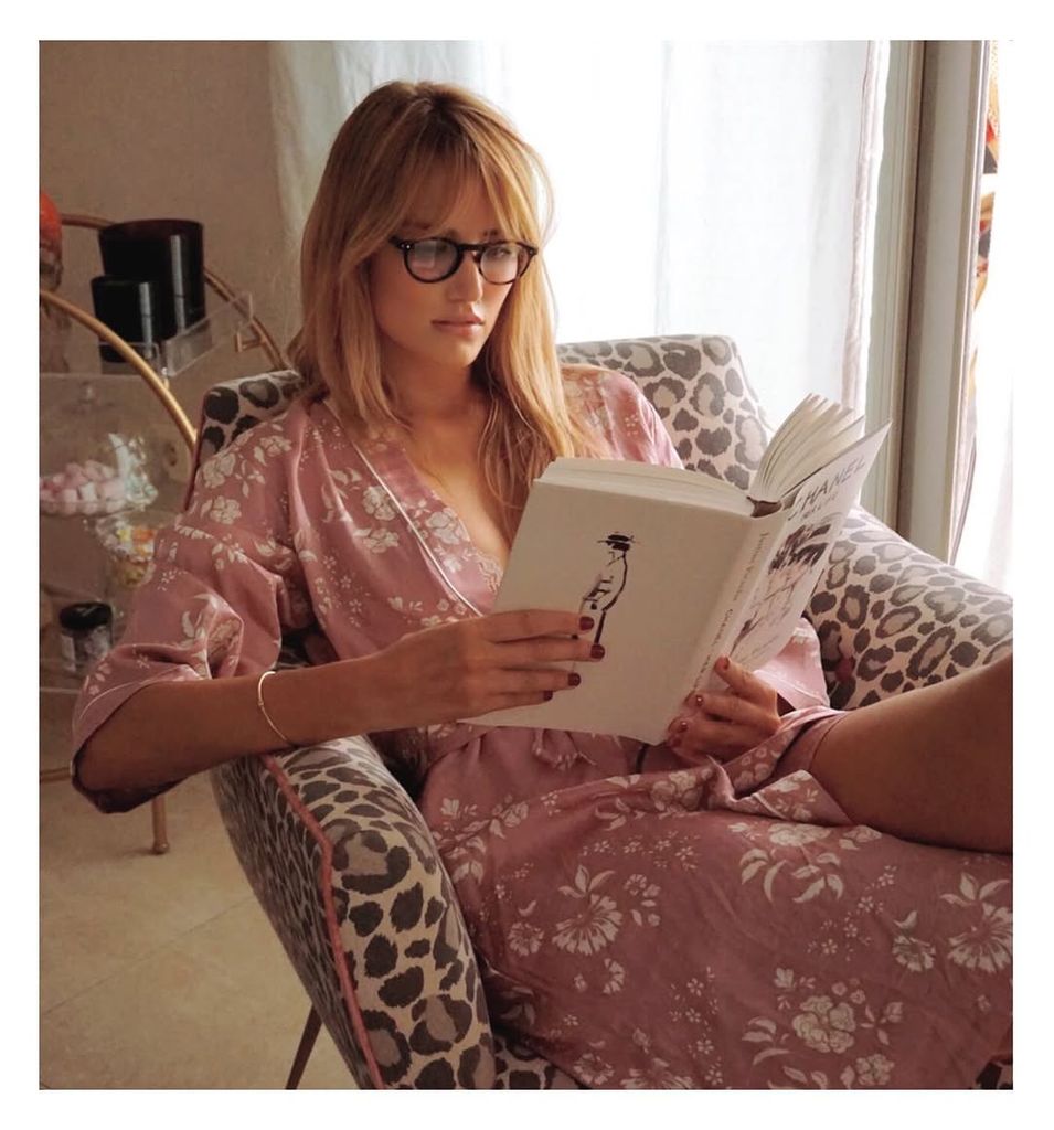 Butaca animal print para un rincón de lectura con estilo