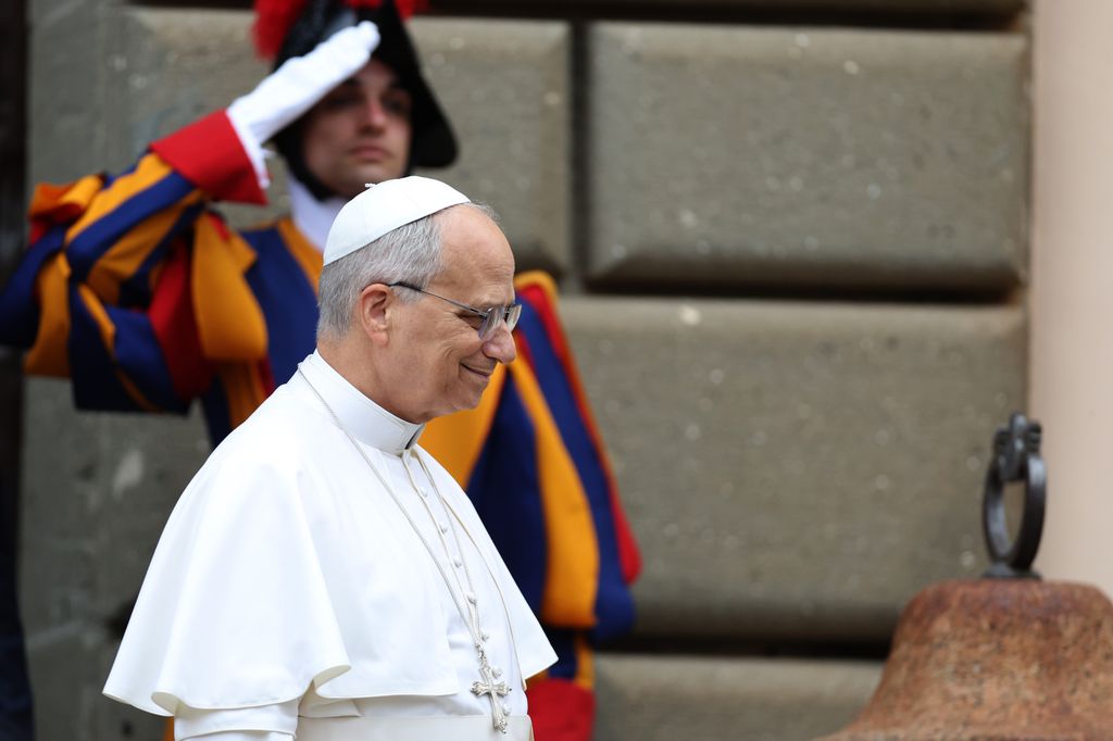 Papa León XIV en Castel Gandolfo en verano de 2025, Italia