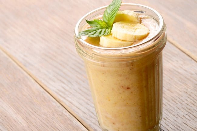 batido de plátano y cúrcuma