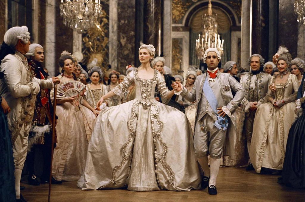 20 años desde que Marie Antoinette ganó mejor vestuario en los Oscar y enamoró a toda una generación