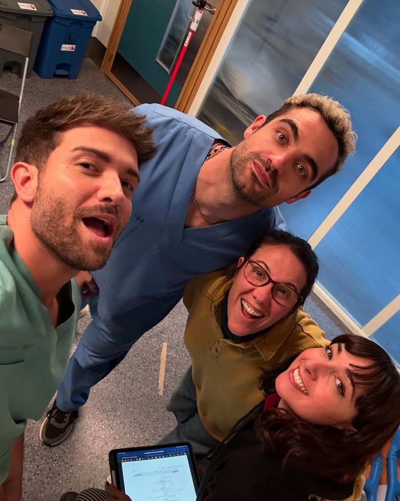 Pablo Alborán en el rodaje de la serie de Netflix 'Respira'