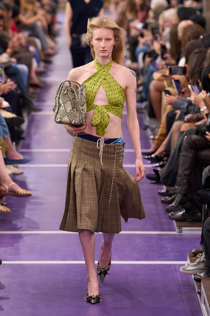 Paris Fashion Week: Miu Miu Primavera Verano 2027