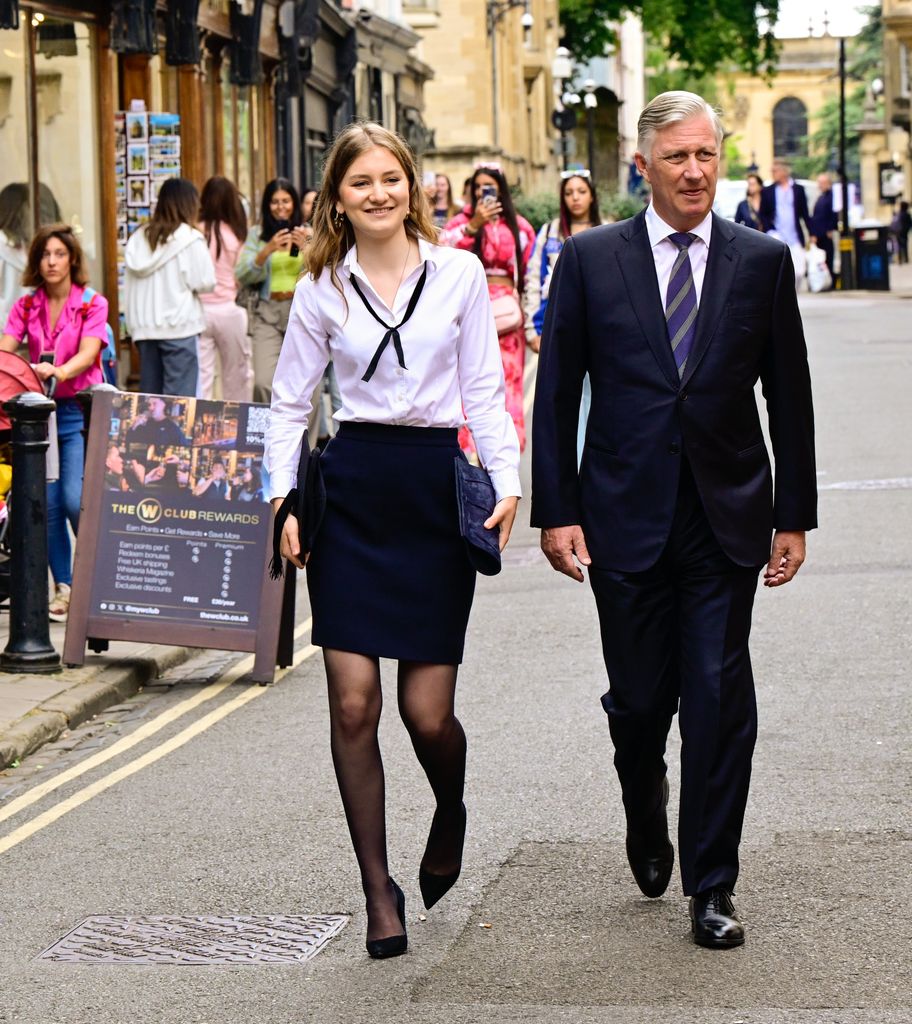 Elisabeth de Bélgica en su graduación de la Unviersidad de Oxford el 23 de julio de 2024