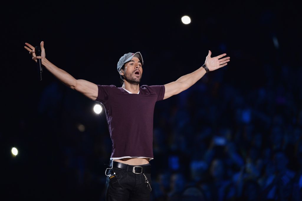 Enrique Iglesias regaló a sus fans mexicanos una noche llena de éxotps