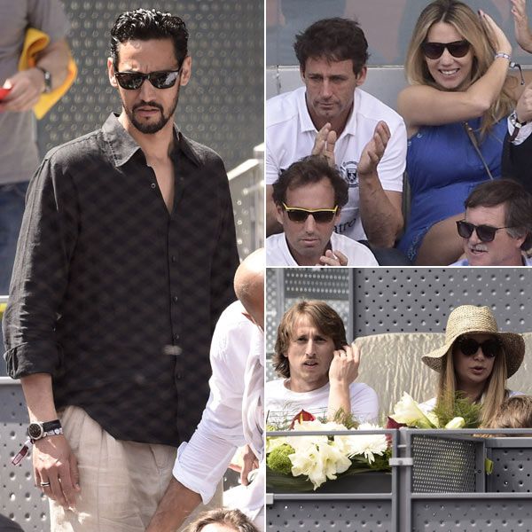 El actor de 'El Príncipe' se tomó algunos 'selfies' con sus fans
