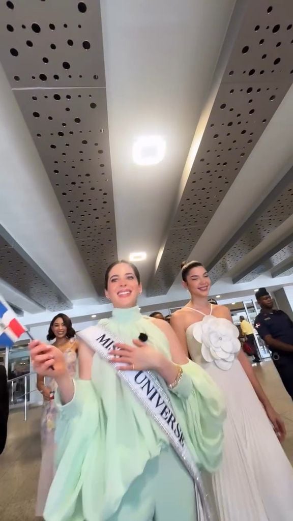 Fátima Bosch, Miss Universe 2025, tuvo una cálida bienvenida en República Dominicana 