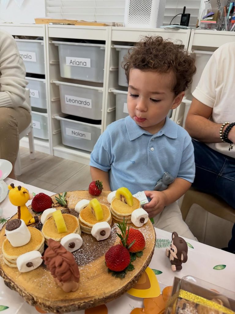 Lorenzo celebró en la escuela su segundo cumpleaños