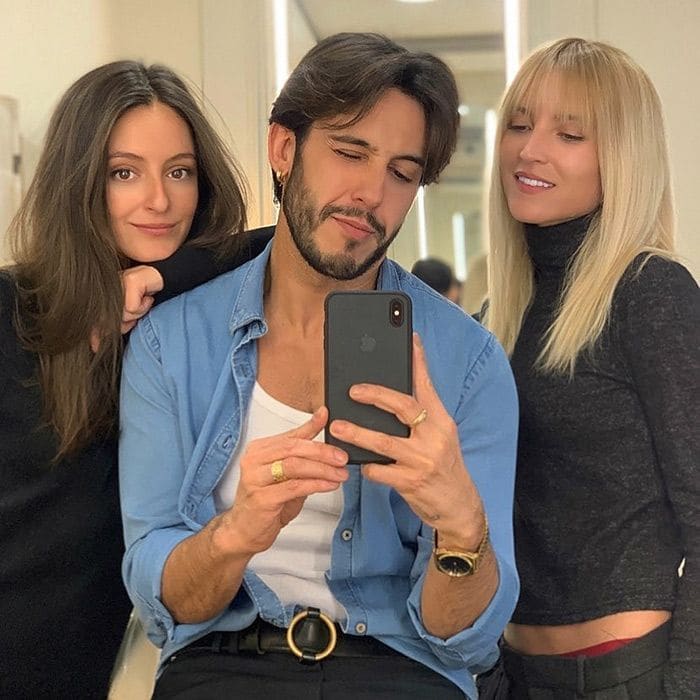 Ana Fernández cambia de look y se deja flequillo