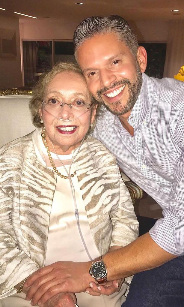 Rodner Figueroa y su mamá