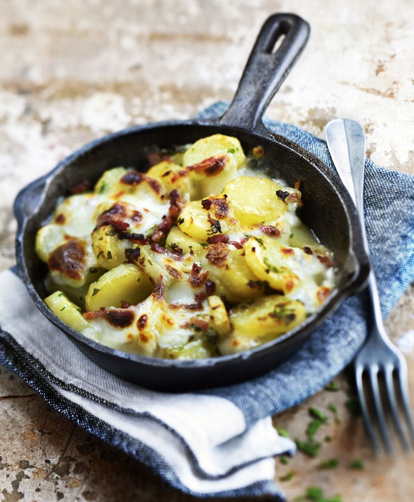 Truffade, plato francés con patatas como ingrediente principal.