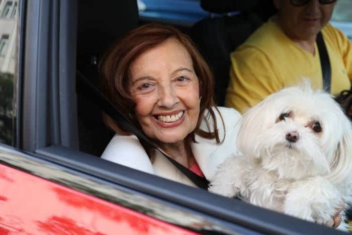 María Teresa Campos en el coche