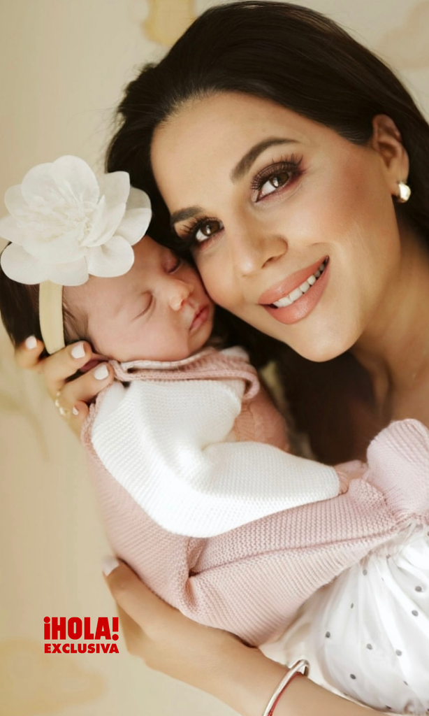 Aylen del Toro con su pequeña Sofía, quien justo este 18 de octubre cumple un mes.