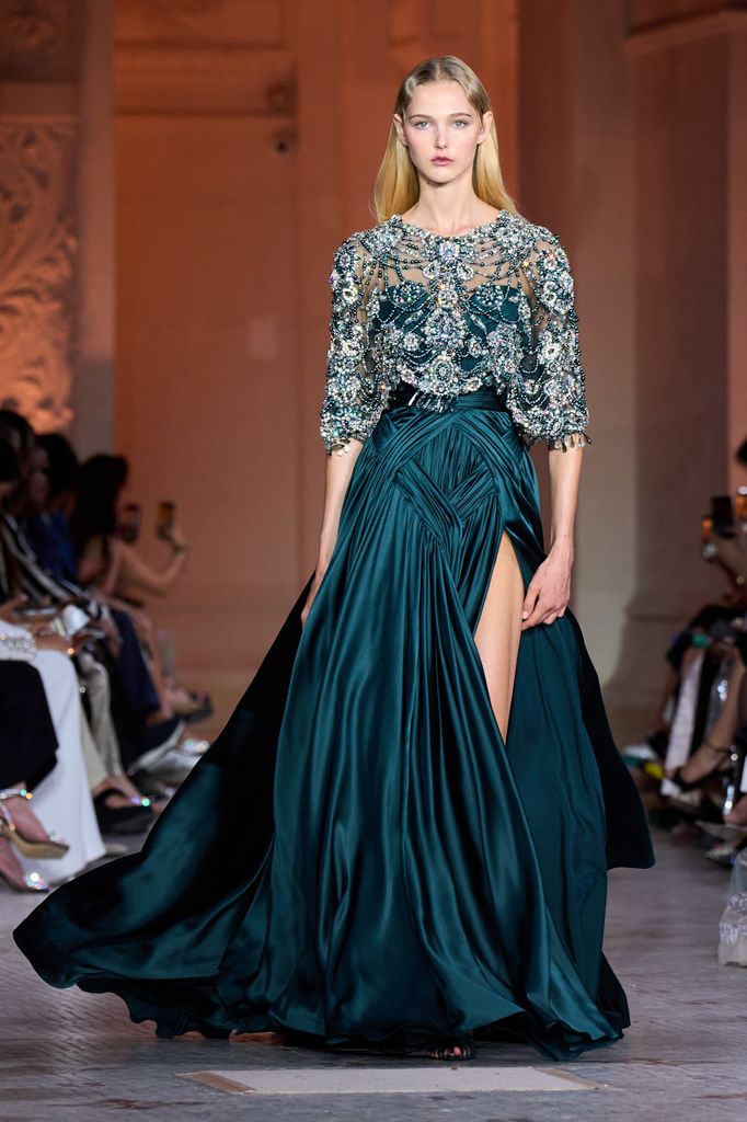 Desfile Zuhair Murad Otoño/Invierno 2025-2026