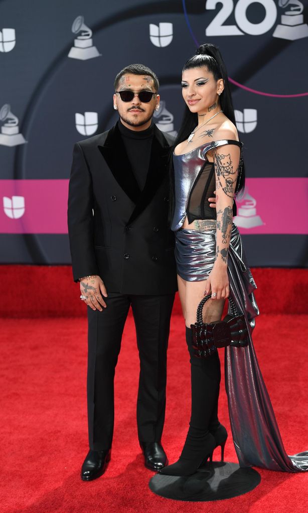 Christian Nodal y Cazzu en los Latin GRAMMY 2022