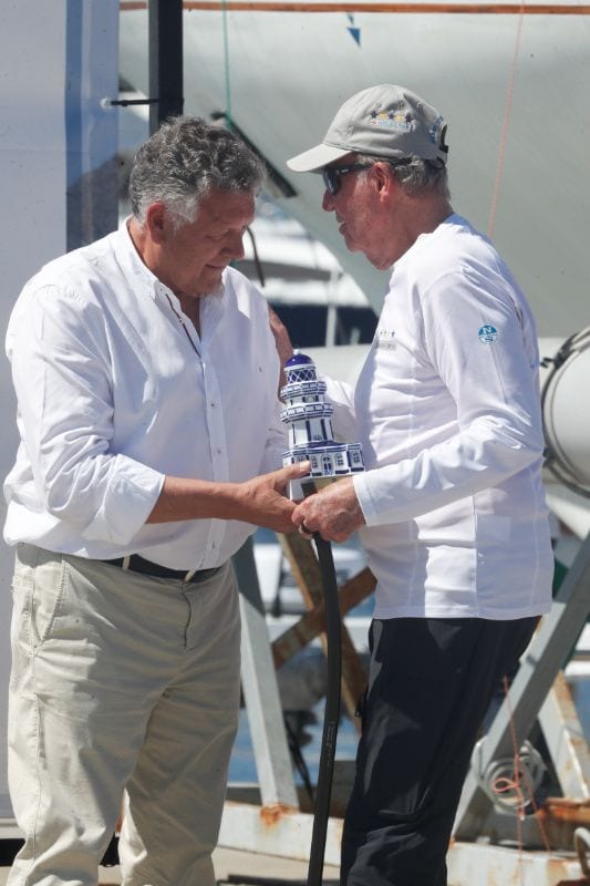 Rey Juan Carlos gana las regatas de Sanxenxo