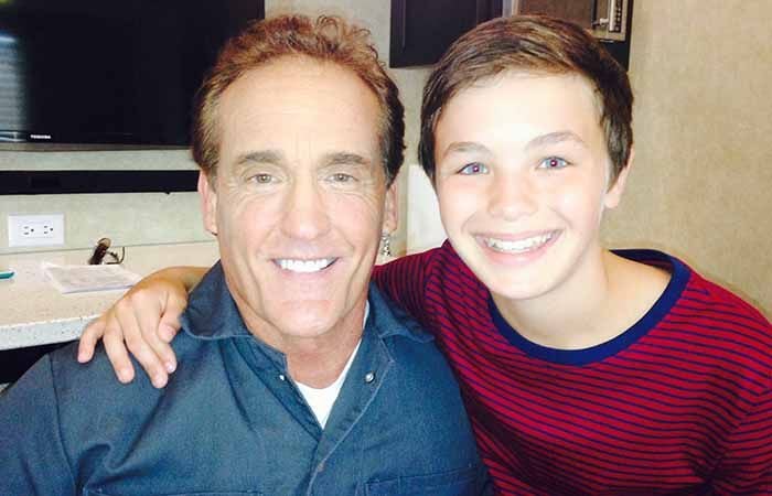 John Wesley Shipp y Logan Williams