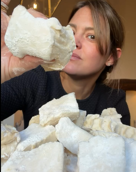 Isabelle Junot enseña sus marshmallows caseros