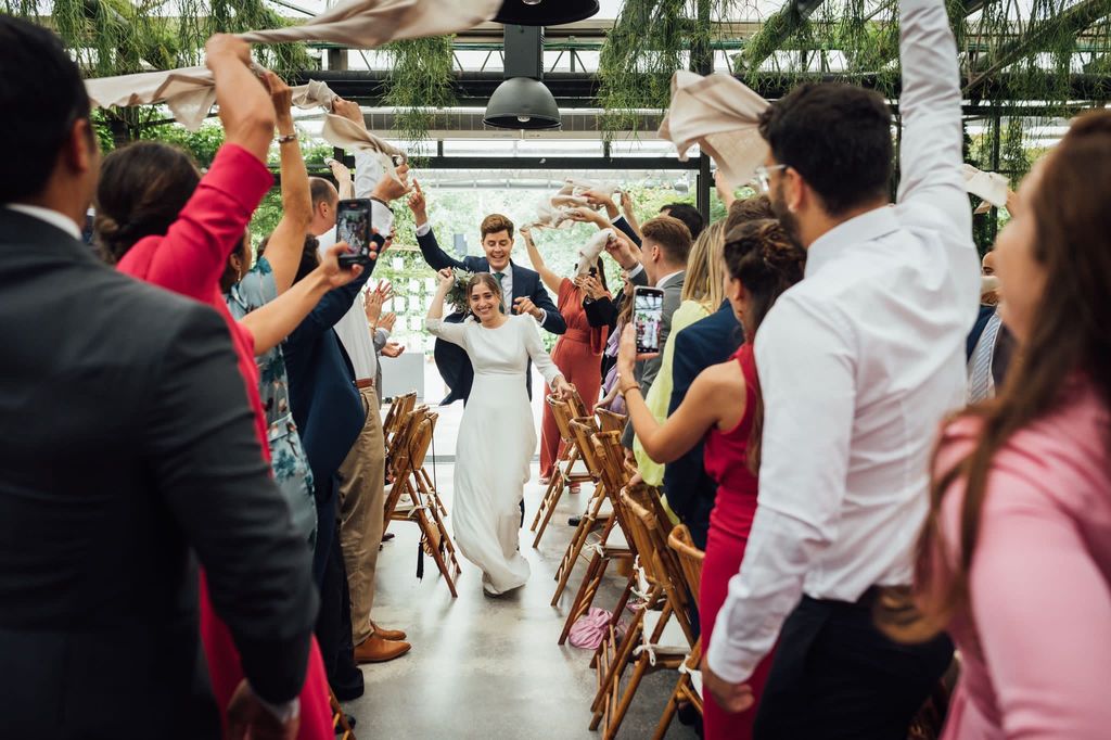 Bodas sin teléfonos móviles ni pantallas
