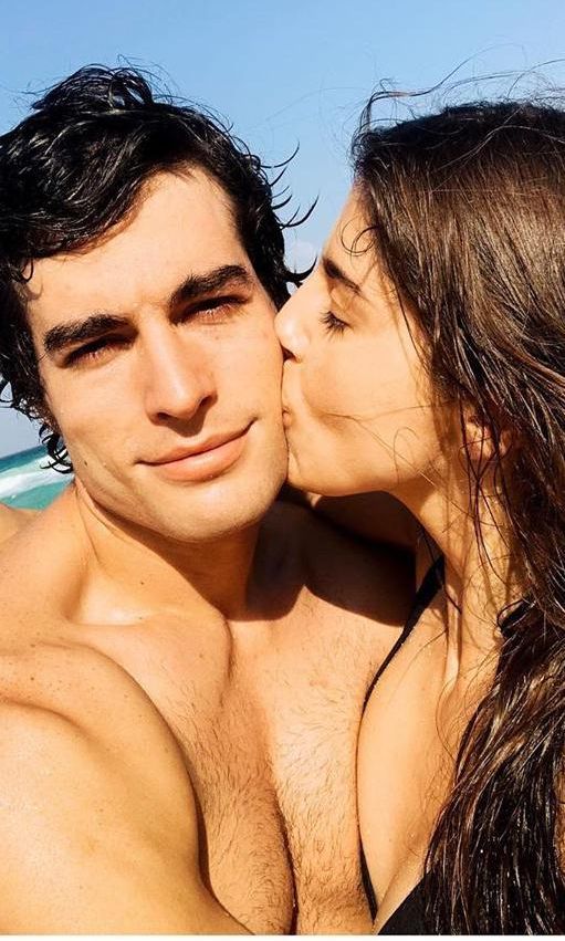 Michelle Renaud y Danilo Carrera