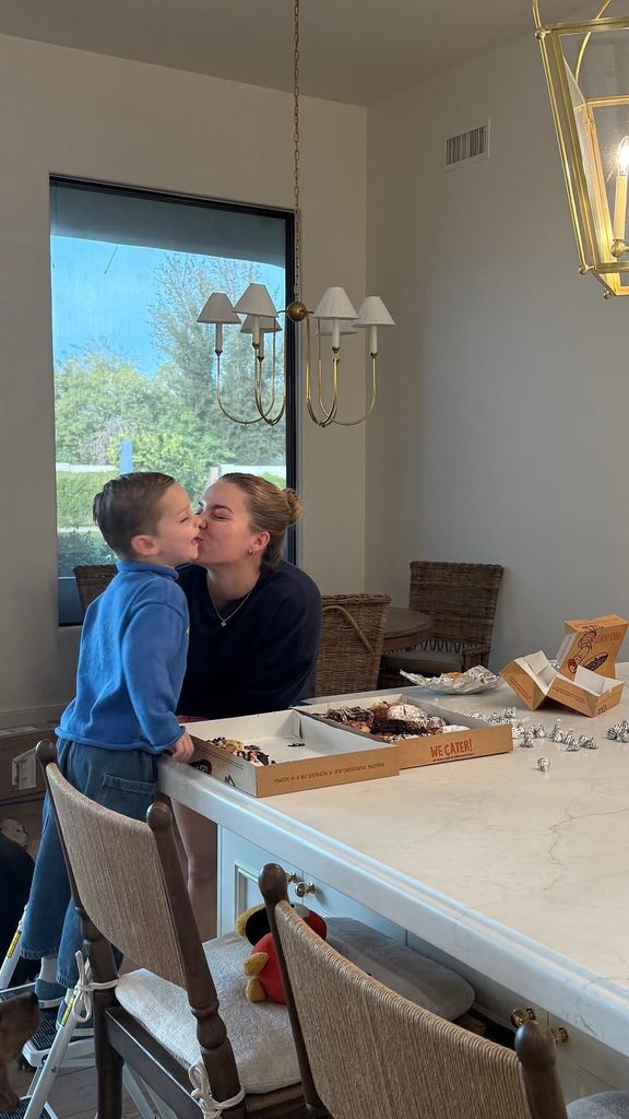 Muere ahogado el hijo de tres años de la 'influencer' Emilie Kiser 