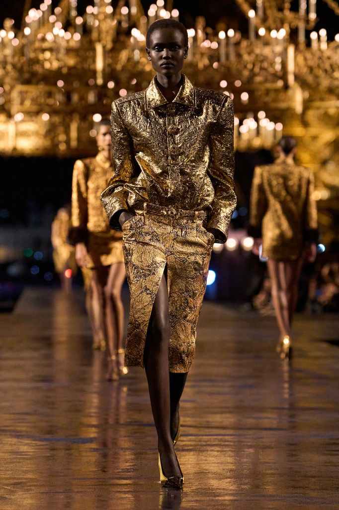 Paris Fashion Week: desfile de Saint Laurent (Primavera/Verano 2027)