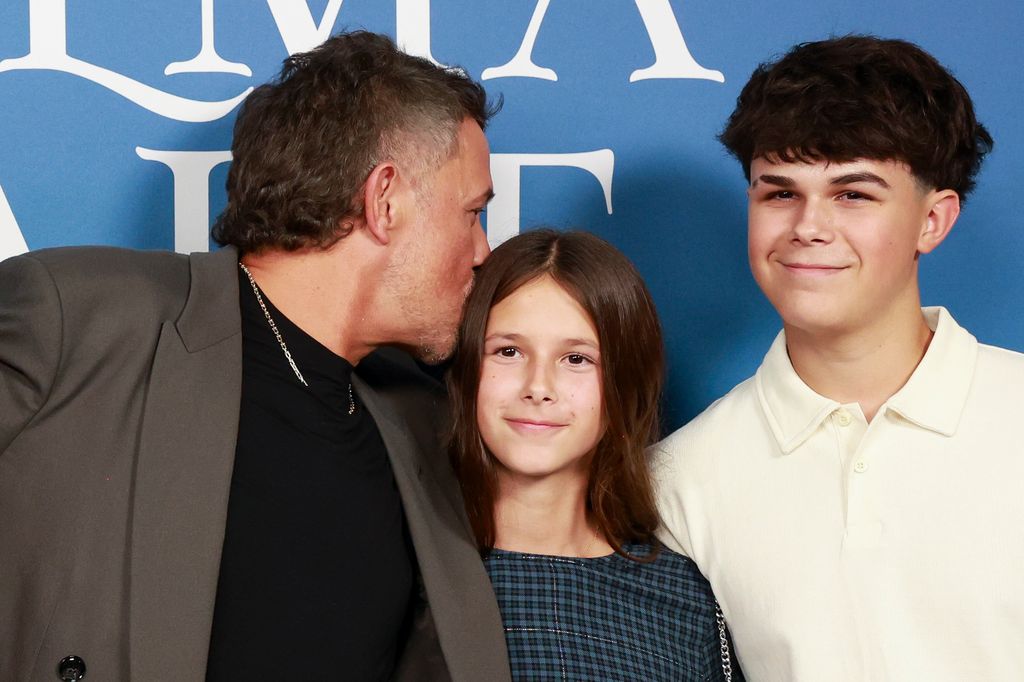 Alejandro Sanz y sus hijos Alma y Dylan