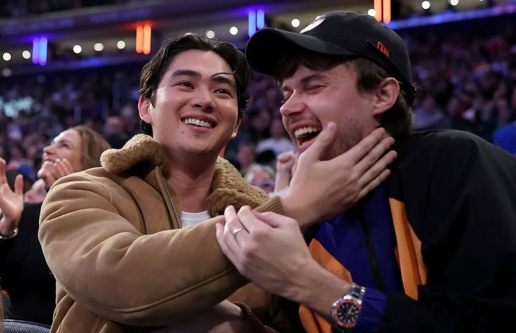 Christopher y Sean se convirtieron en el centro de atención del estadio