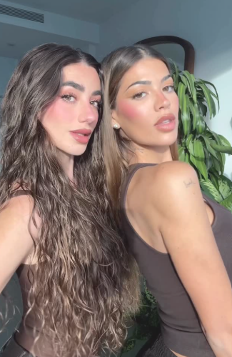 Teresa Seco y Lola Lolita