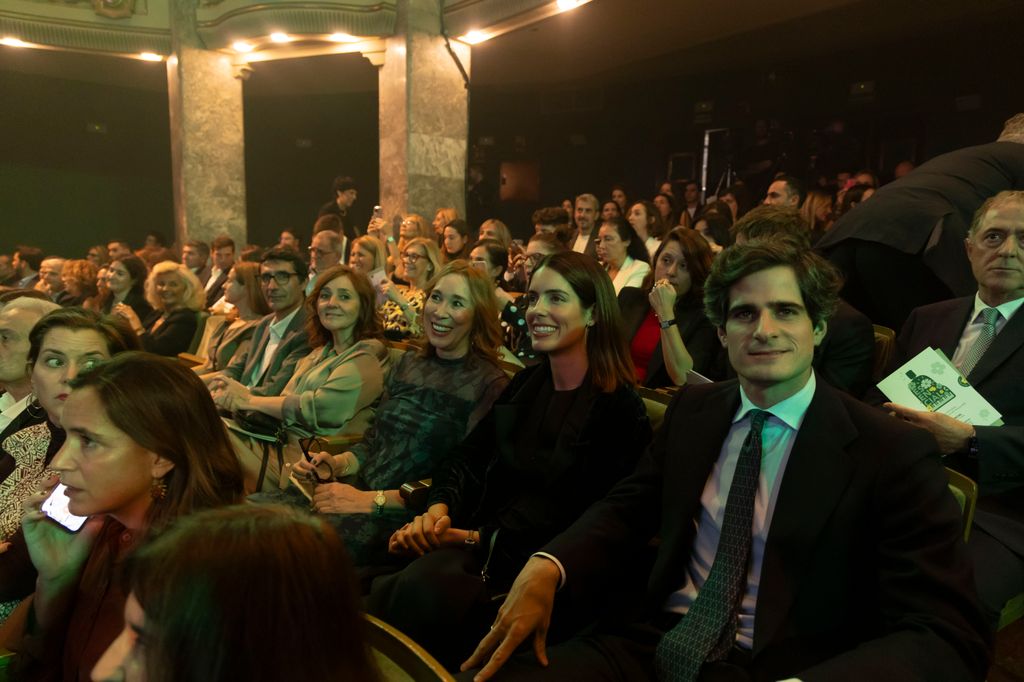 Los duques de Huéscar en los Premios de la Academia del Perfume 2025