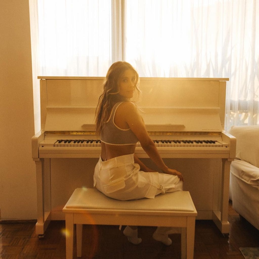Paulina Goto se refugió en la música