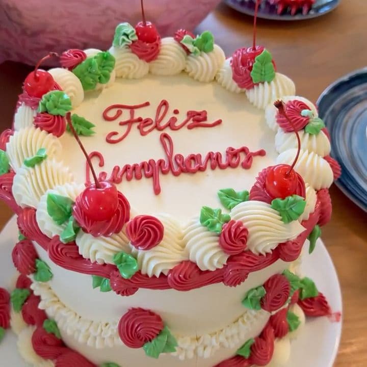 Sofía Vergara celebró con postres su cumpleaños 