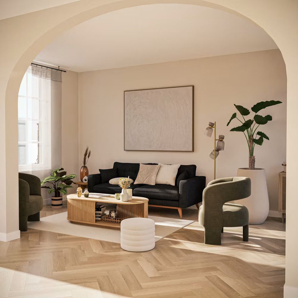 Salón con arco y suelos de espiga