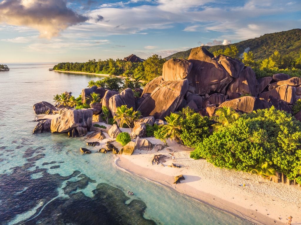 En esta foto, Anse Source d'Argent en Seychelles, una de las playas más hermosas del mundo.