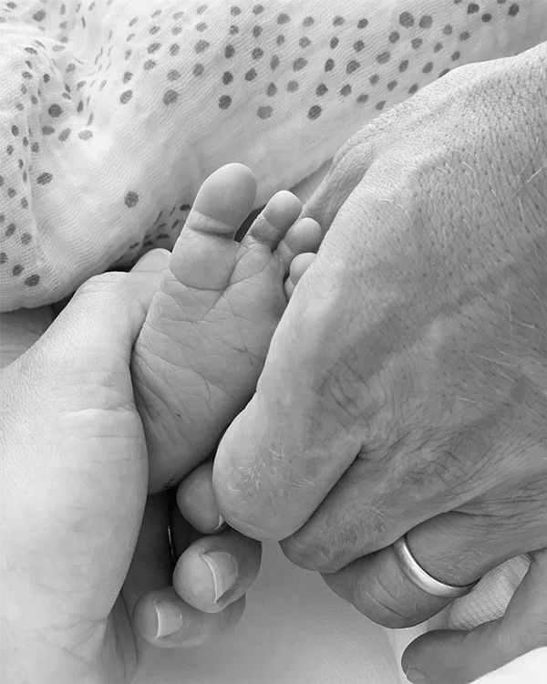 Lea Michele presenta a su hijo